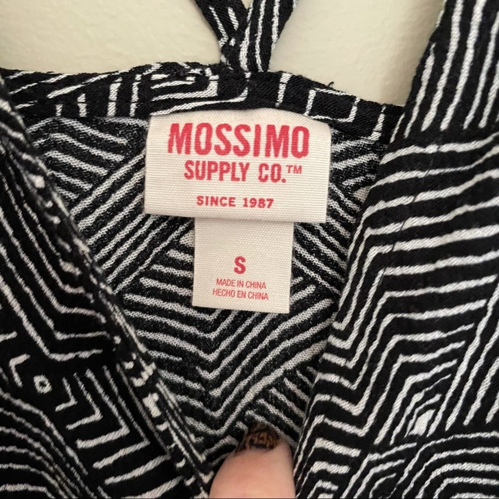 Mossimo Woven Printed V-Neck Cami Black & White Size Small - Picture 6 of 9